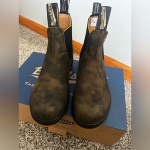 Bluestone Boots - Brand new!